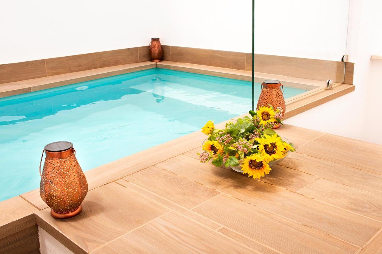 Apto. Maese Montanes. Centrico Con Piscina Privada 塞维利亚 外观 照片