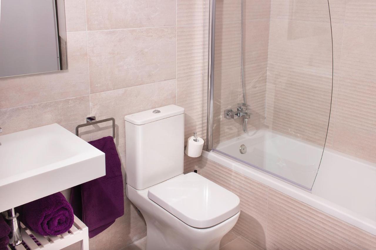 Apto. Maese Montanes. Centrico Con Piscina Privada 塞维利亚 外观 照片